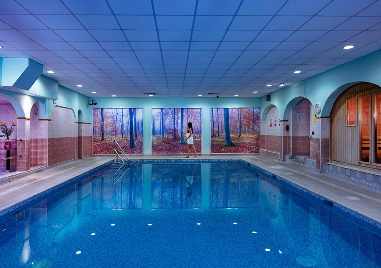 Loch Rannoch Hotel And Spa 金格兰诺 外观 照片